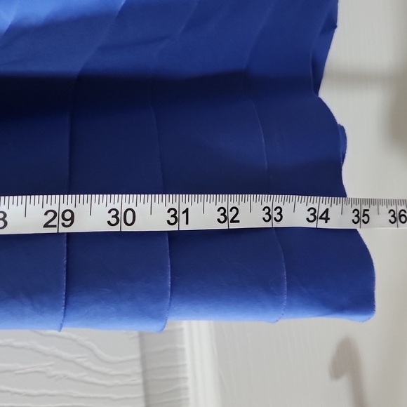 Dress - Picture 10 of 13